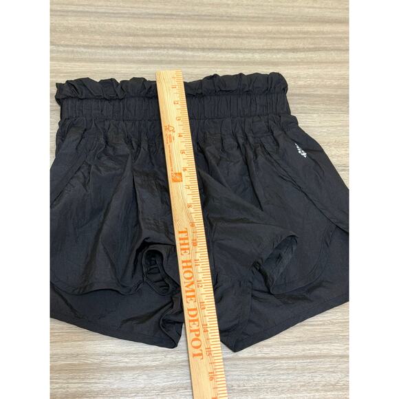 Free People Shorts Women Small Black The Way Home Activewear Built In Briefs - Picture 8 of 9
